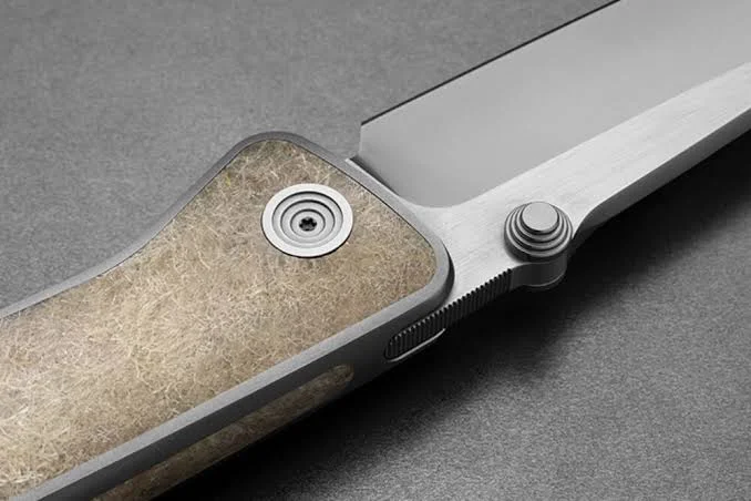 The James Brand Wrapped Its Integral Titanium Barnes in Wool for 24  One-of-One Knives | HiConsumption